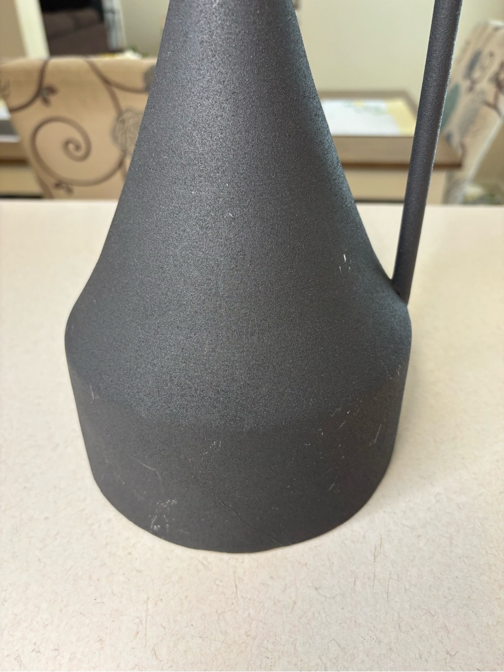Matte Black Textured Vintage Medal Vase - Picture 2 of 6